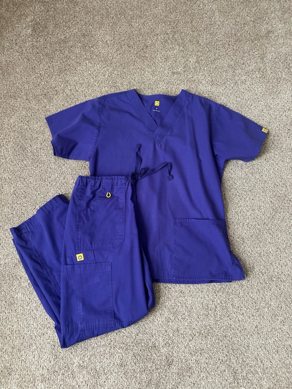 Figs Women's Straight Leg Scrub Set in Purple